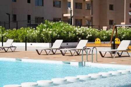 Apartamento De 3 Dormitorios Piscina Y Parking Calpe Exterior photo