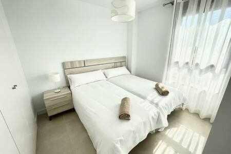 Apartamento De 3 Dormitorios Piscina Y Parking Calpe Exterior photo