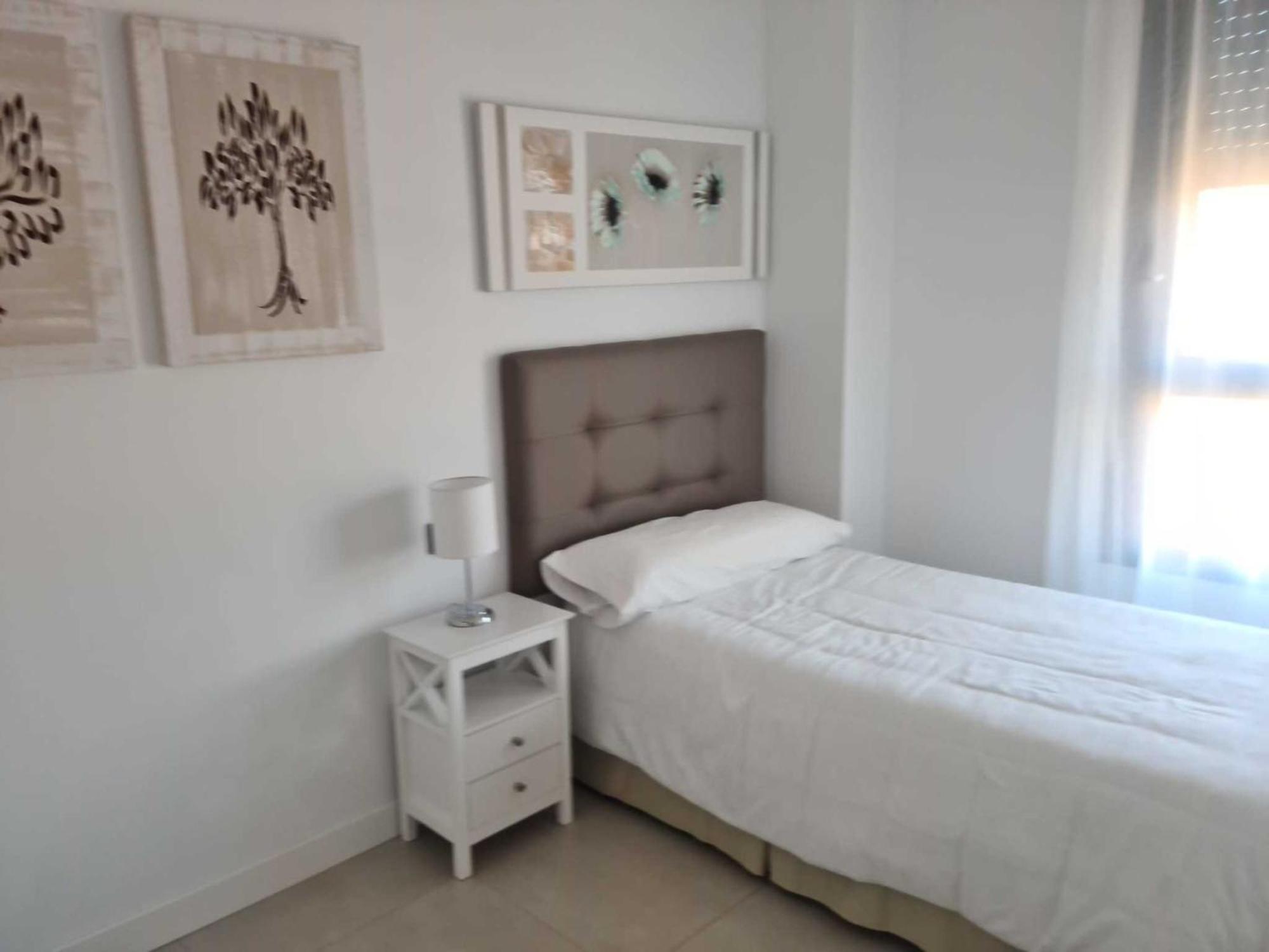Apartamento De 3 Dormitorios Piscina Y Parking Calpe Exterior photo